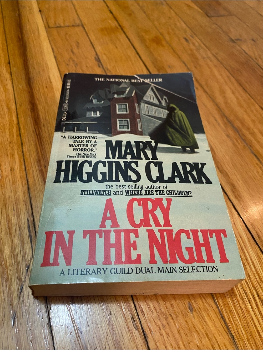 Mary Higgins Clark "A Cry in the Night" Paperback edition